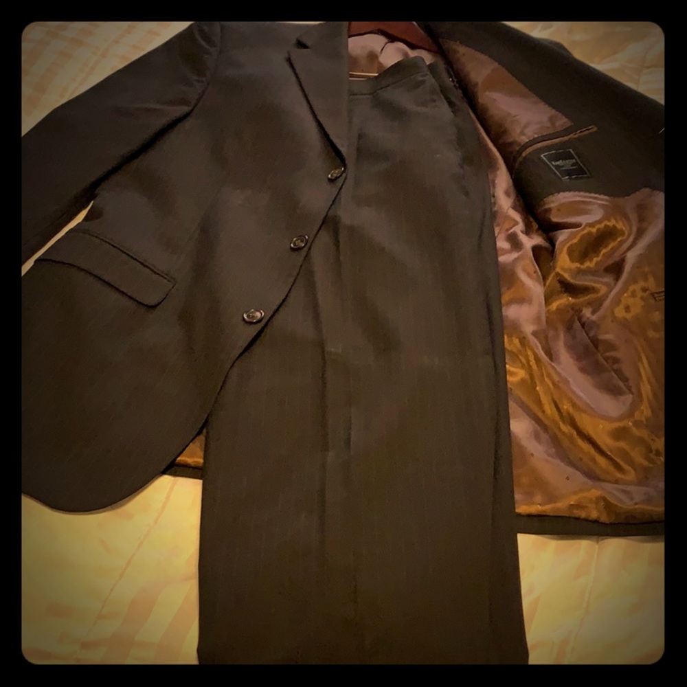 Men’s Suit